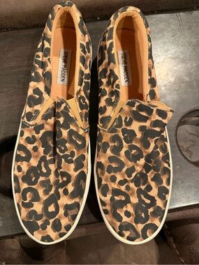 Steve Madden Women’s Leopard Print Slip-On Sneakers - Tan/Black